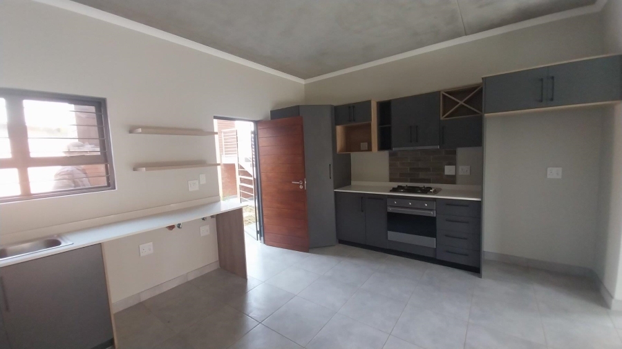 To Let 2 Bedroom Property for Rent in Olympus Gauteng