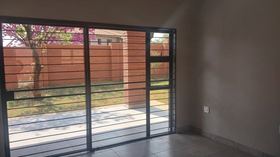 To Let 2 Bedroom Property for Rent in Olympus Gauteng
