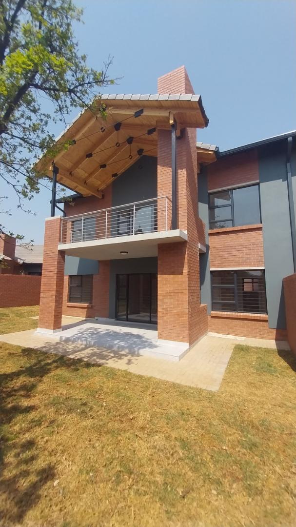 To Let 2 Bedroom Property for Rent in Olympus Gauteng