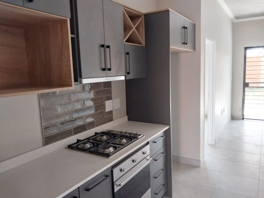To Let 2 Bedroom Property for Rent in Olympus Gauteng