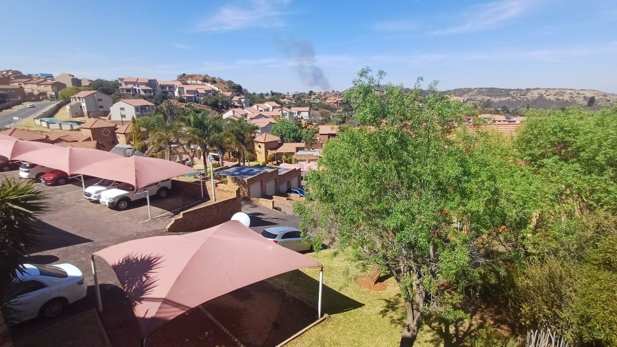 2 Bedroom Property for Sale in Winchester Hills Gauteng