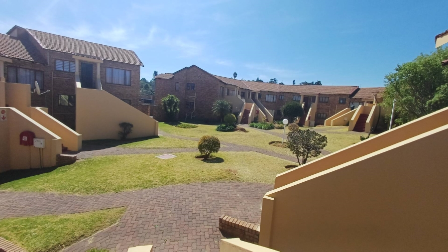 2 Bedroom Property for Sale in Winchester Hills Gauteng