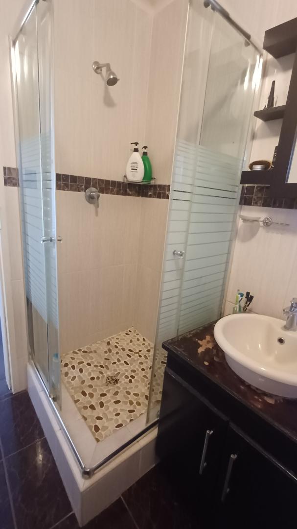 2 Bedroom Property for Sale in Winchester Hills Gauteng