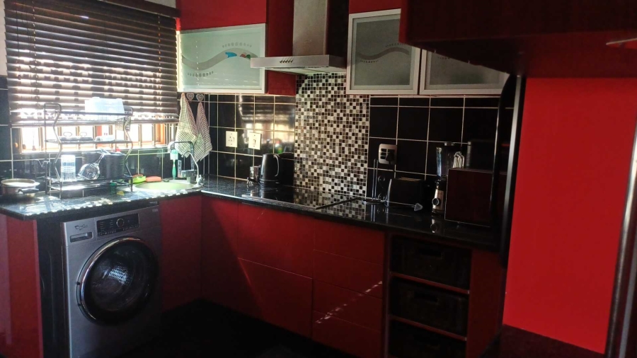 2 Bedroom Property for Sale in Winchester Hills Gauteng