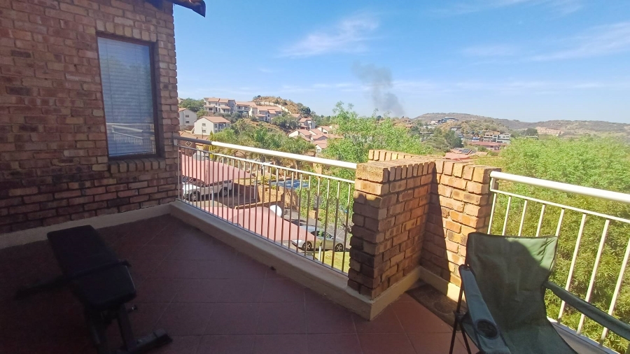 2 Bedroom Property for Sale in Winchester Hills Gauteng