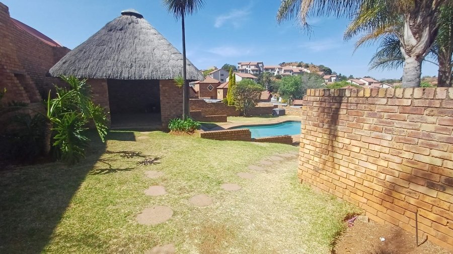 2 Bedroom Property for Sale in Winchester Hills Gauteng