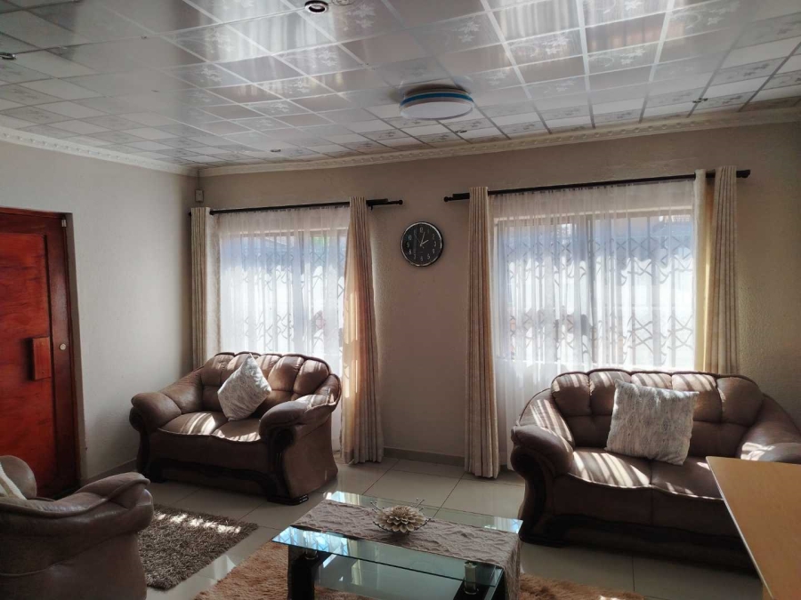 3 Bedroom Property for Sale in Zakariyya Park Gauteng