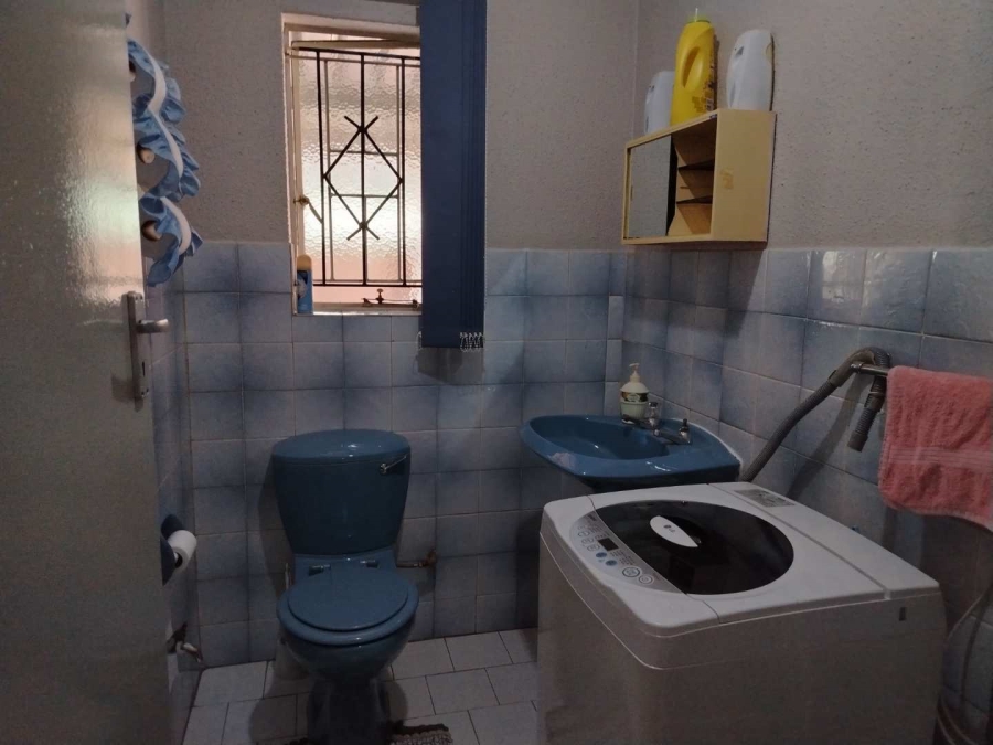 3 Bedroom Property for Sale in Zakariyya Park Gauteng