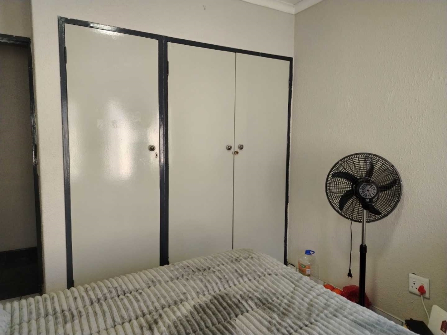 3 Bedroom Property for Sale in Zakariyya Park Gauteng