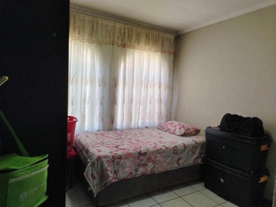 3 Bedroom Property for Sale in Zakariyya Park Gauteng