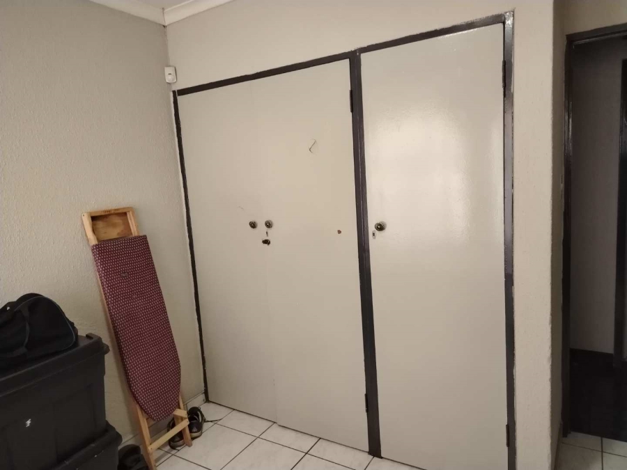 3 Bedroom Property for Sale in Zakariyya Park Gauteng