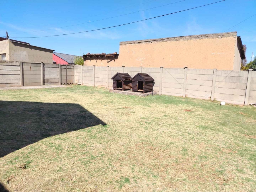 3 Bedroom Property for Sale in Zakariyya Park Gauteng