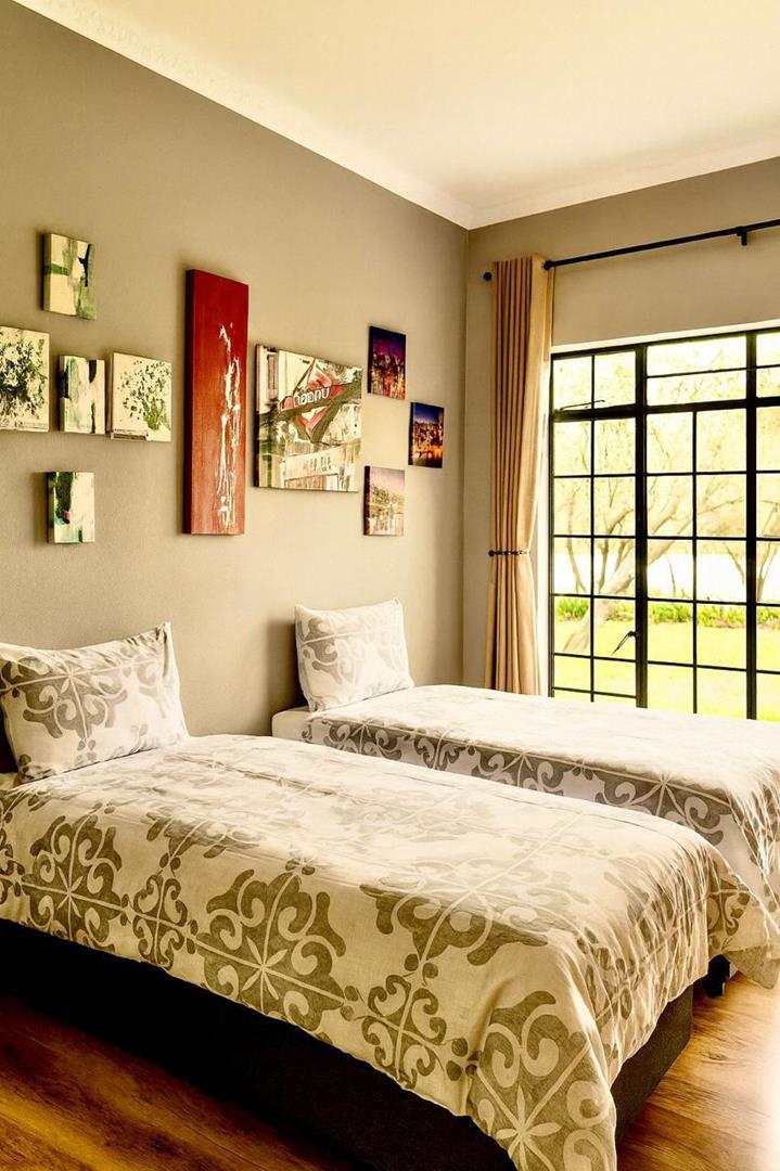 4 Bedroom Property for Sale in Hekpoort Gauteng