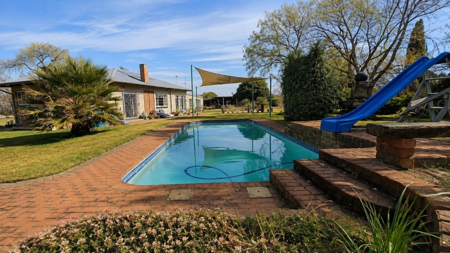 4 Bedroom Property for Sale in De Deur Gauteng