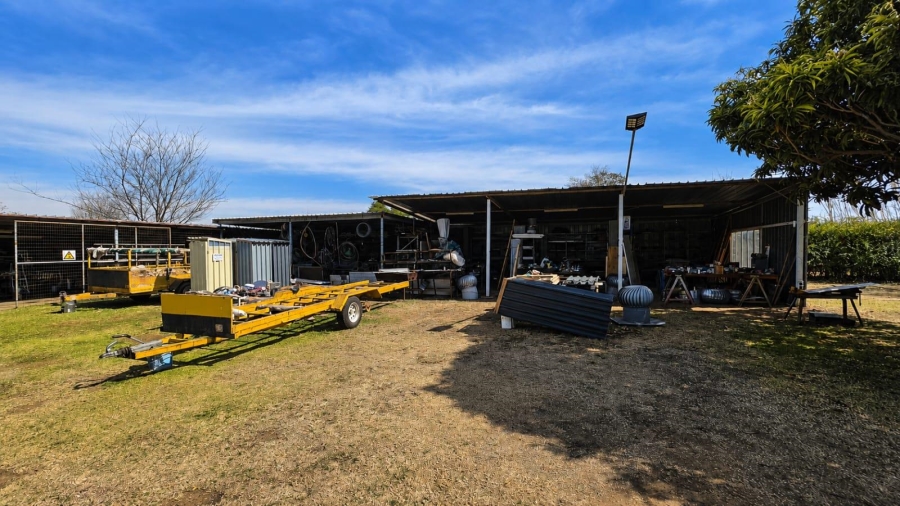 4 Bedroom Property for Sale in De Deur Gauteng