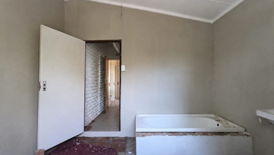 4 Bedroom Property for Sale in De Deur Gauteng