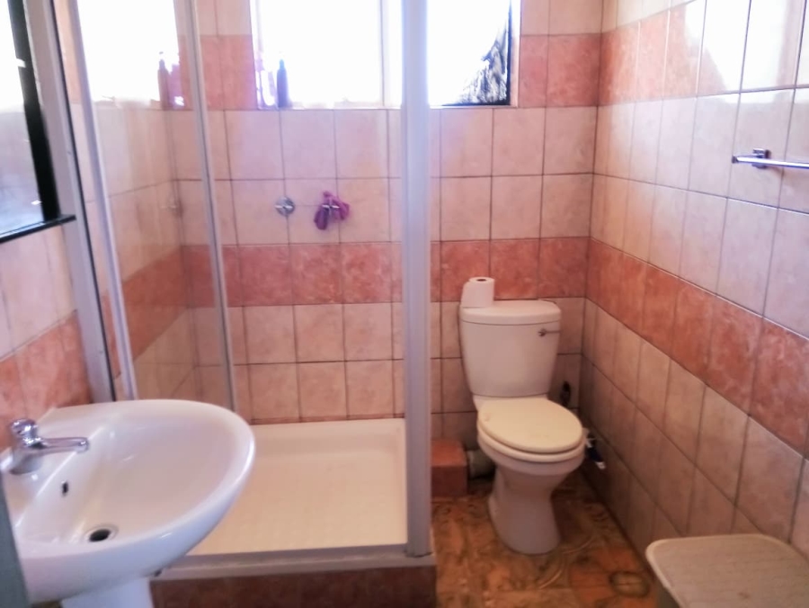 4 Bedroom Property for Sale in Brackendowns Gauteng