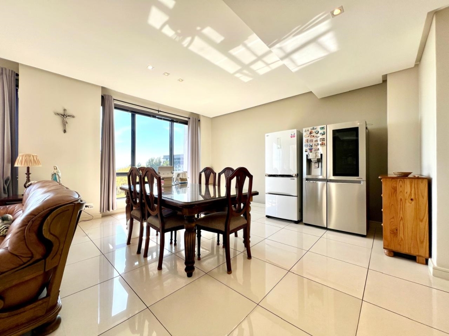 To Let 2 Bedroom Property for Rent in Morningside Gauteng