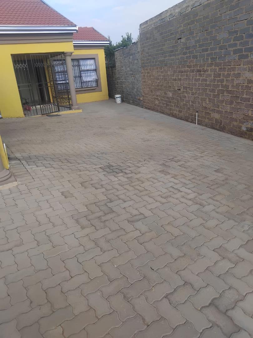 0 Bedroom Property for Sale in Soshanguve South Gauteng