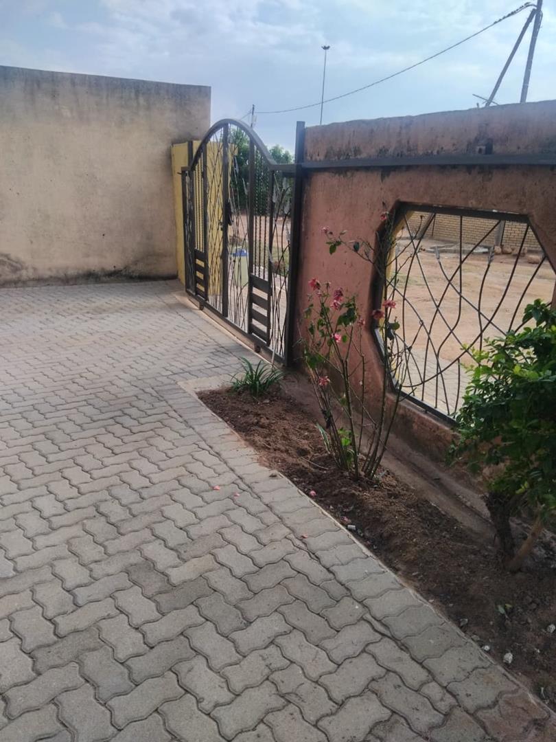 0 Bedroom Property for Sale in Soshanguve South Gauteng