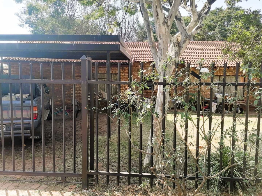 3 Bedroom Property for Sale in Doornpoort Gauteng