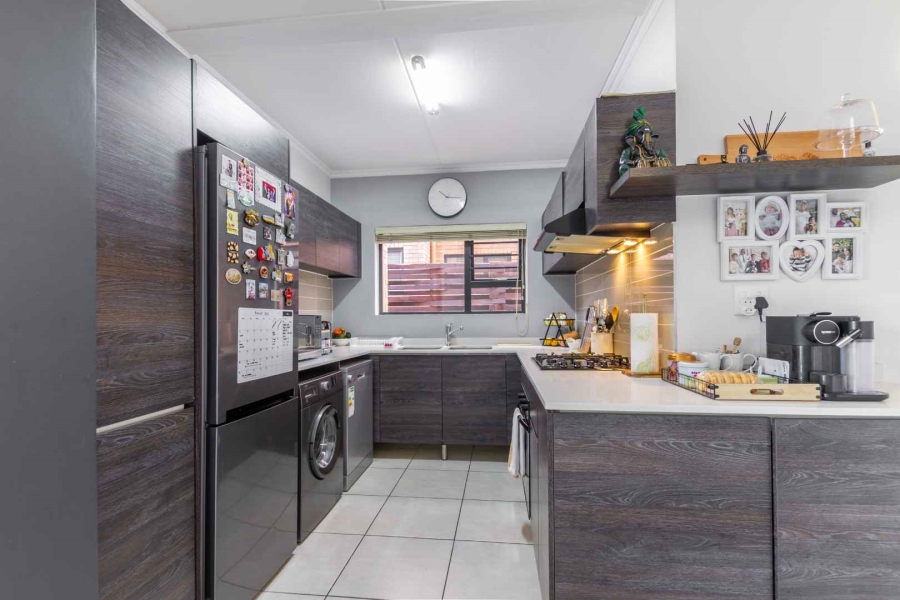 3 Bedroom Property for Sale in Olivedale Gauteng