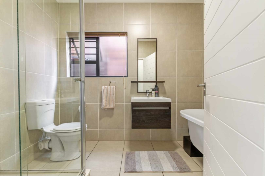 3 Bedroom Property for Sale in Olivedale Gauteng