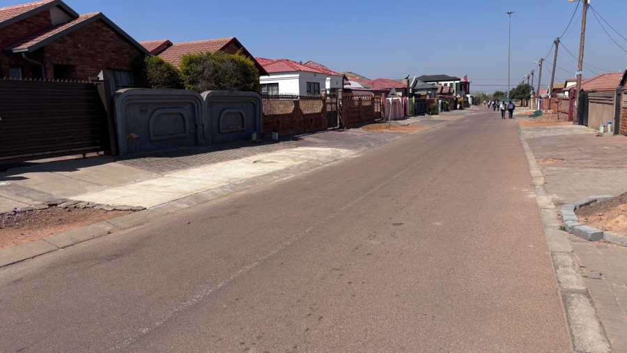 3 Bedroom Property for Sale in Soshanguve UU Gauteng