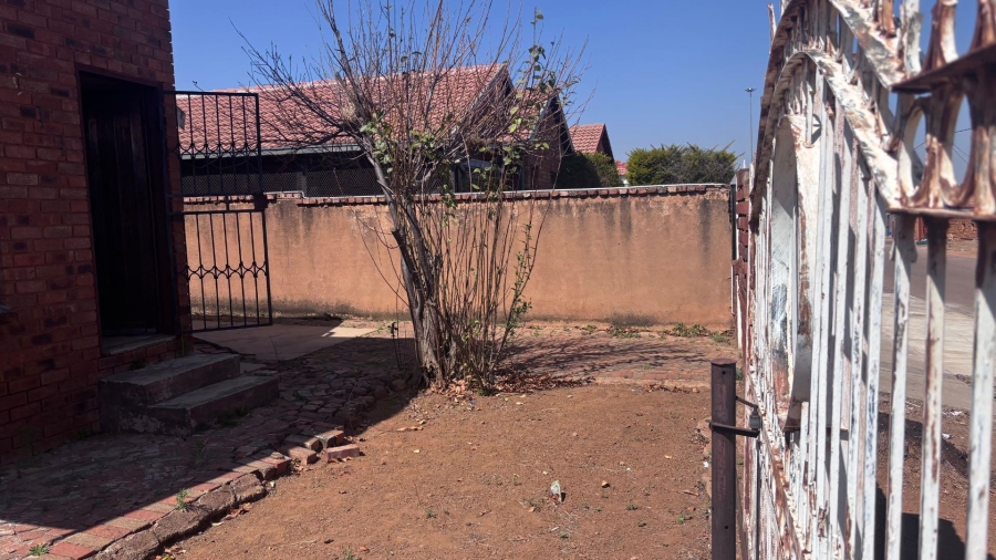 3 Bedroom Property for Sale in Soshanguve UU Gauteng