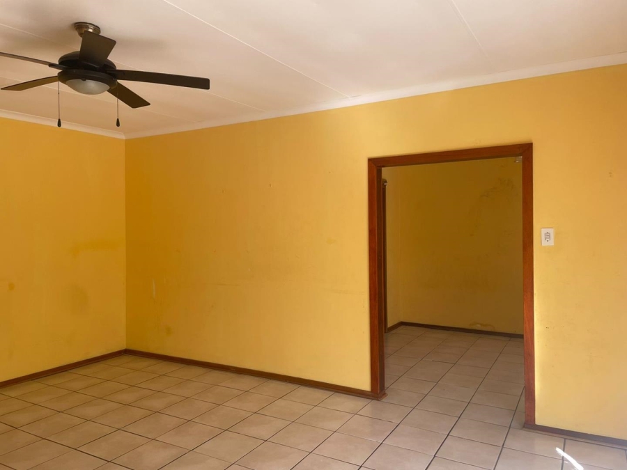 3 Bedroom Property for Sale in Birch Acres Gauteng