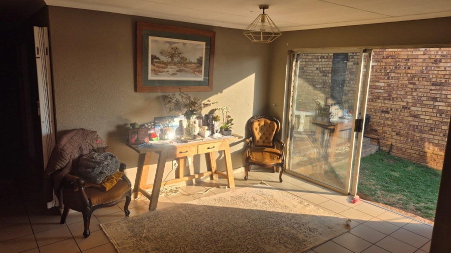 3 Bedroom Property for Sale in Terenure Gauteng