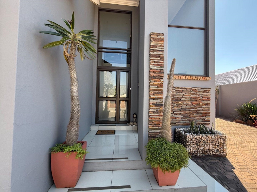4 Bedroom Property for Sale in Alberante Gauteng