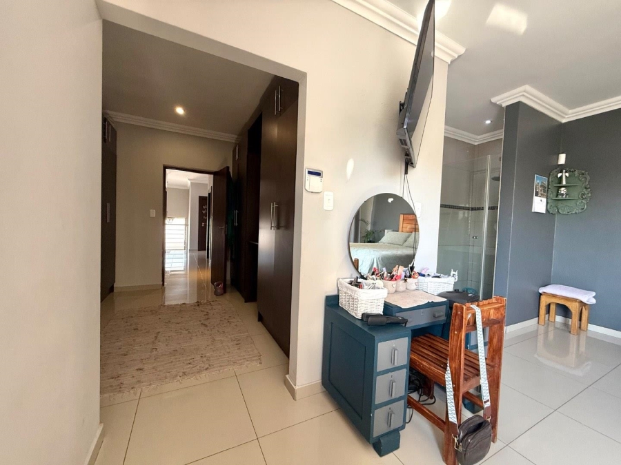 4 Bedroom Property for Sale in Alberante Gauteng