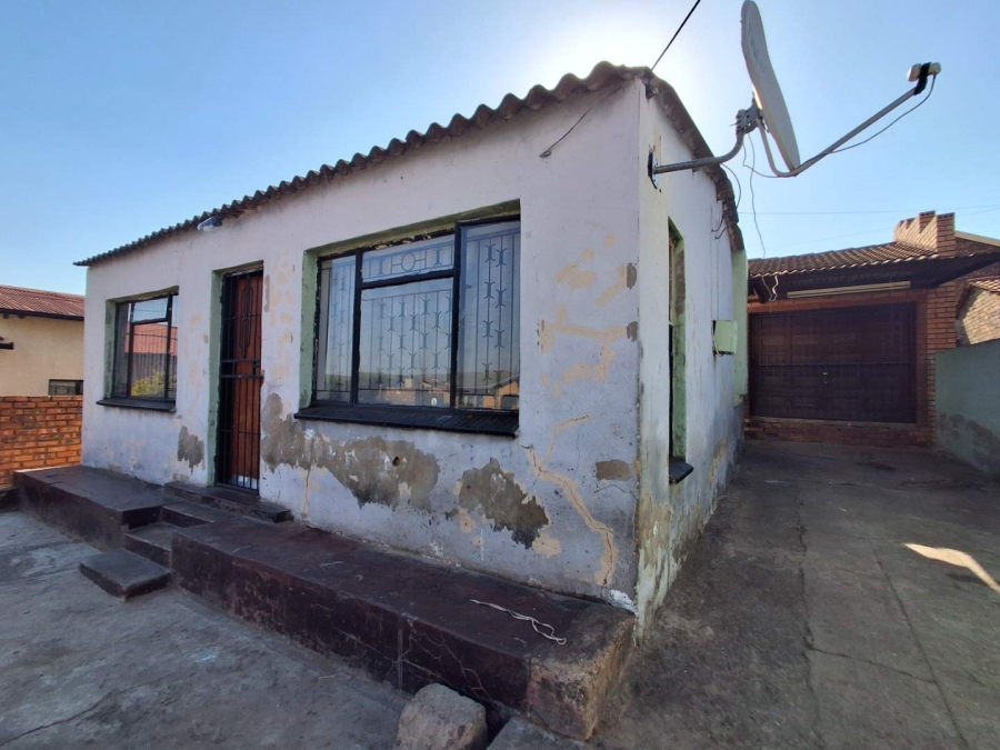 2 Bedroom Property for Sale in Atteridgeville Gauteng