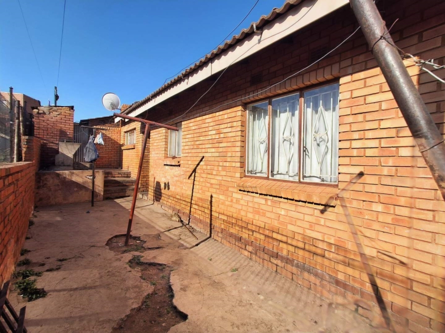 2 Bedroom Property for Sale in Atteridgeville Gauteng