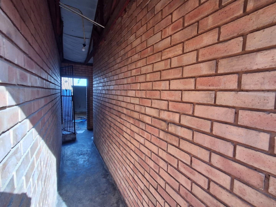 2 Bedroom Property for Sale in Atteridgeville Gauteng
