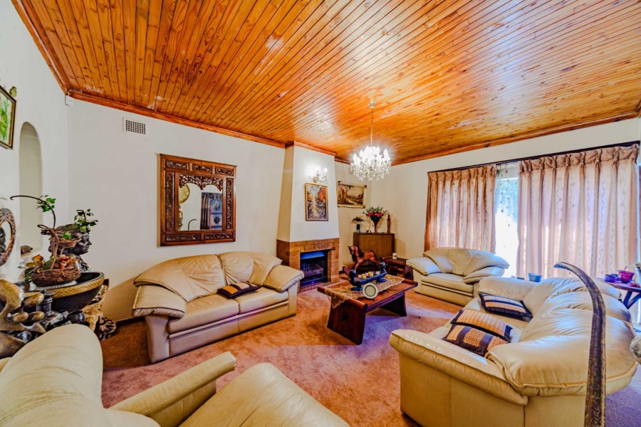 4 Bedroom Property for Sale in Kilner Park Gauteng
