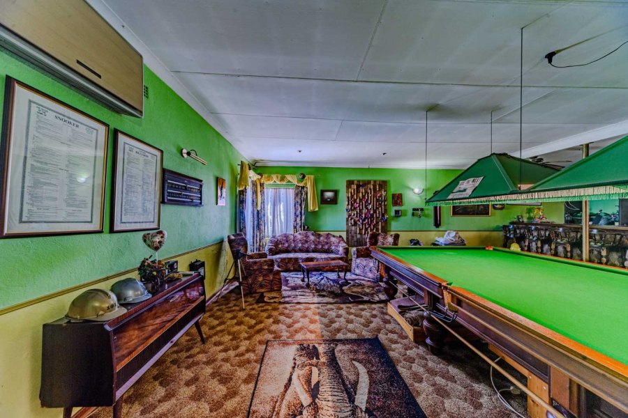 4 Bedroom Property for Sale in Kilner Park Gauteng