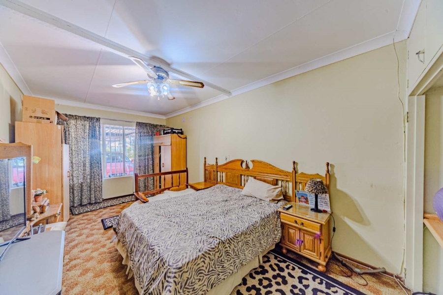 4 Bedroom Property for Sale in Kilner Park Gauteng