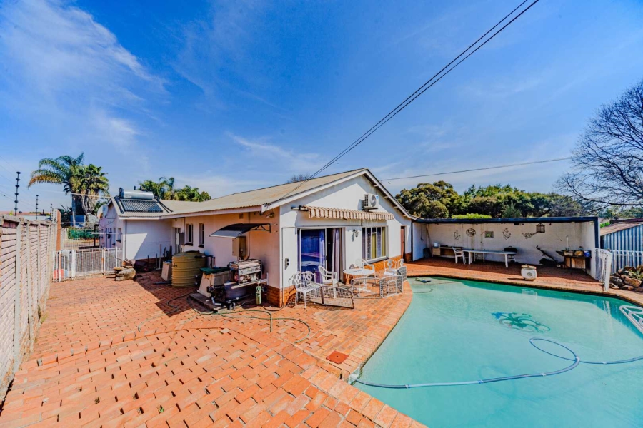 4 Bedroom Property for Sale in Kilner Park Gauteng