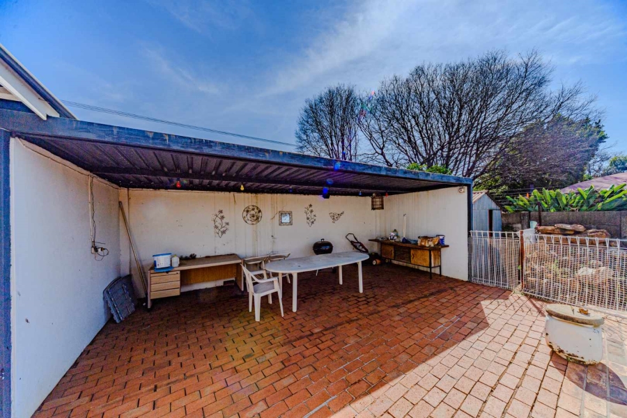 4 Bedroom Property for Sale in Kilner Park Gauteng
