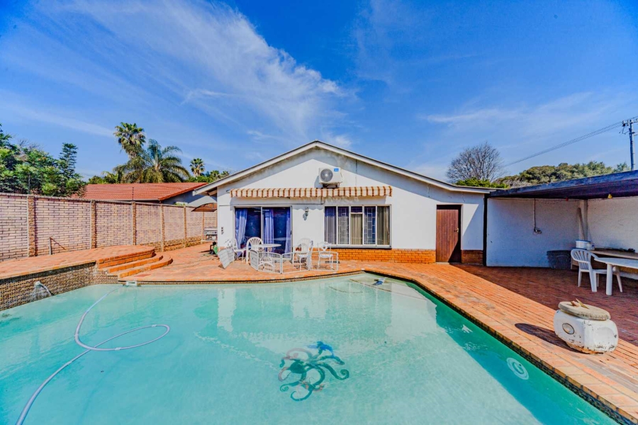 4 Bedroom Property for Sale in Kilner Park Gauteng