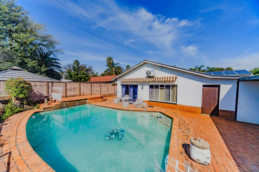 4 Bedroom Property for Sale in Kilner Park Gauteng