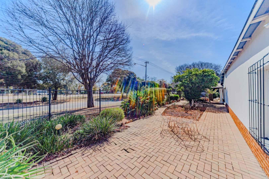 4 Bedroom Property for Sale in Kilner Park Gauteng