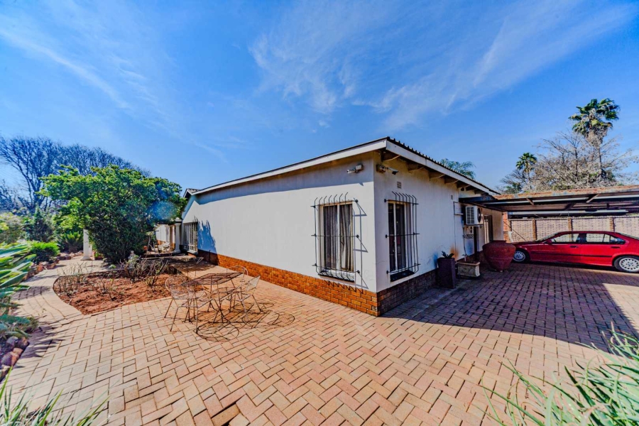 4 Bedroom Property for Sale in Kilner Park Gauteng
