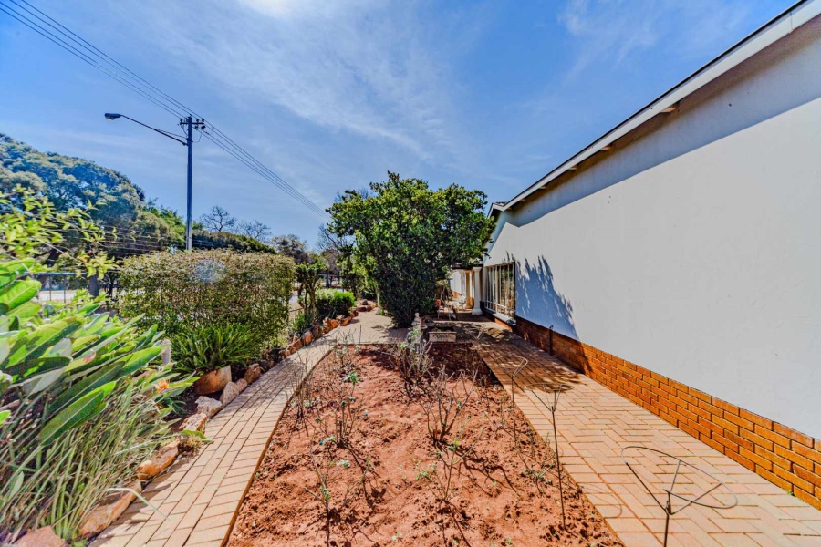 4 Bedroom Property for Sale in Kilner Park Gauteng