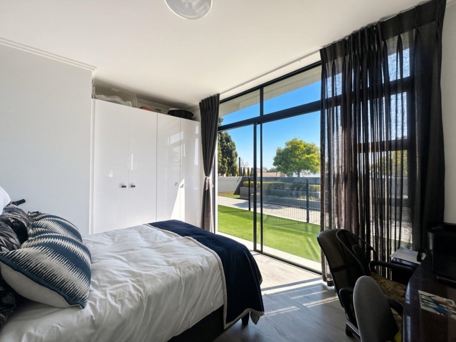 2 Bedroom Property for Sale in Rivonia Gauteng