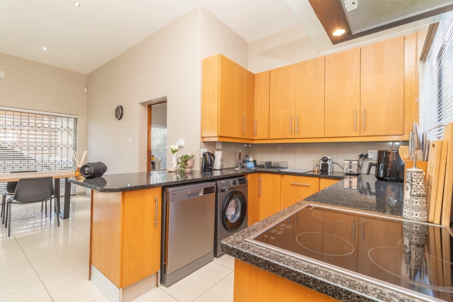 4 Bedroom Property for Sale in Noordheuwel Gauteng