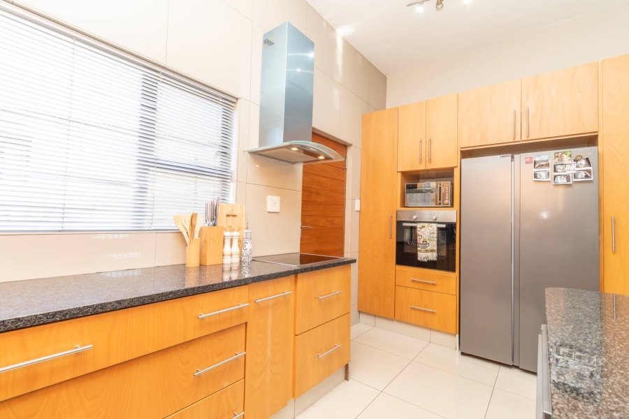 4 Bedroom Property for Sale in Noordheuwel Gauteng