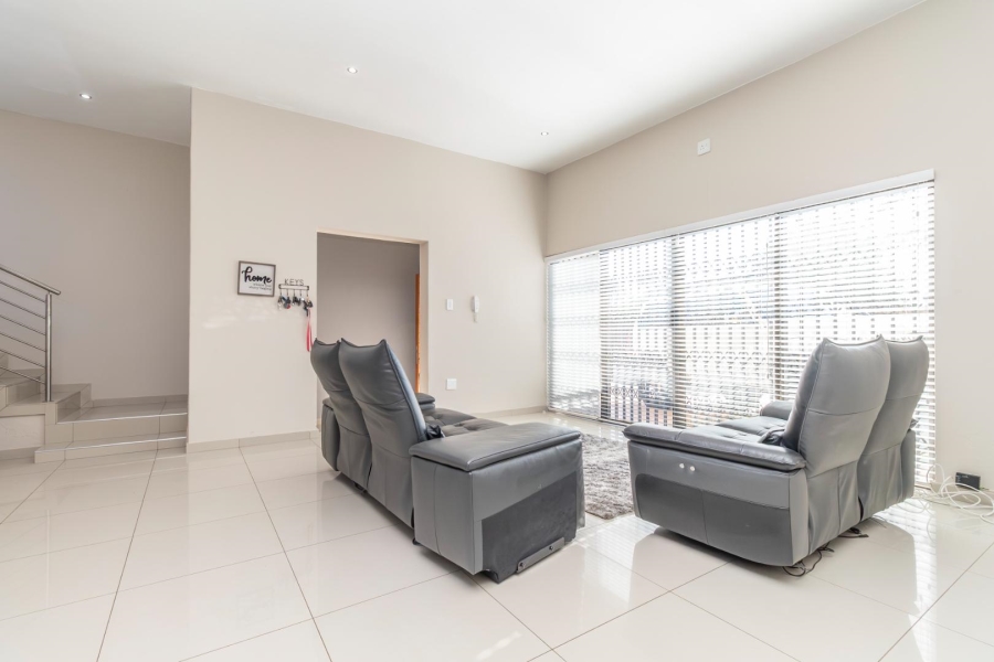 4 Bedroom Property for Sale in Noordheuwel Gauteng
